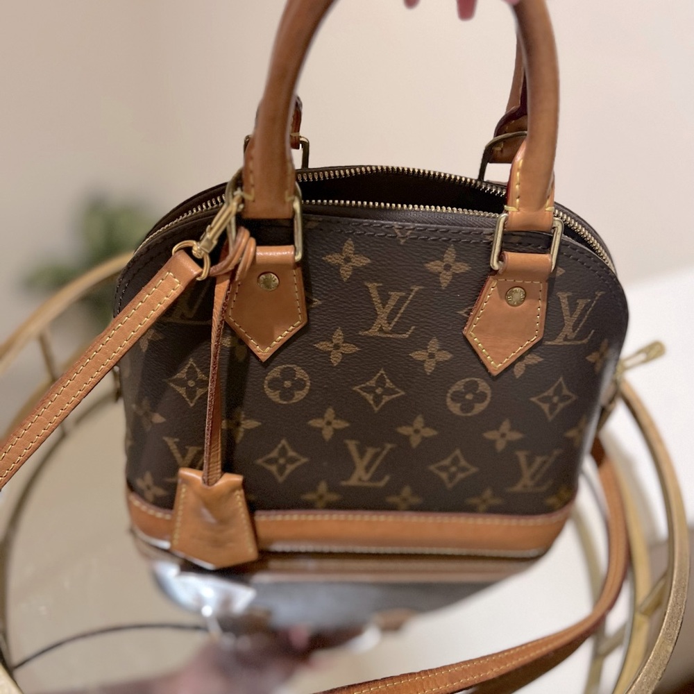 Louis Vuitton Alma BB
